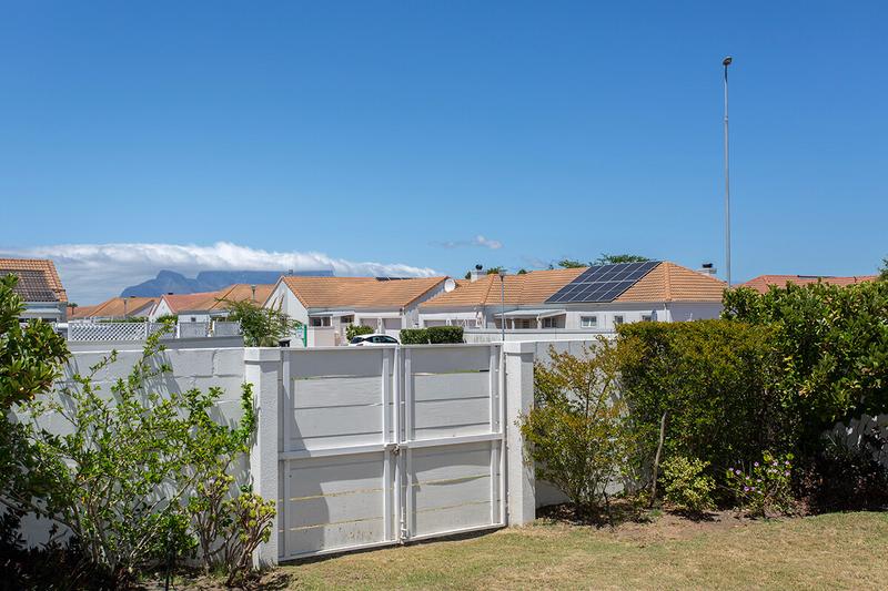 3 Bedroom Property for Sale in Sunningdale Western Cape